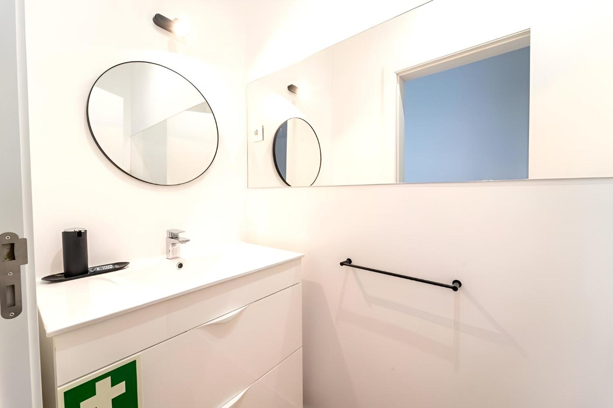 Biscainhos Flat By The Arch - Charming Apartments In The Historic Center Braga Esterno foto