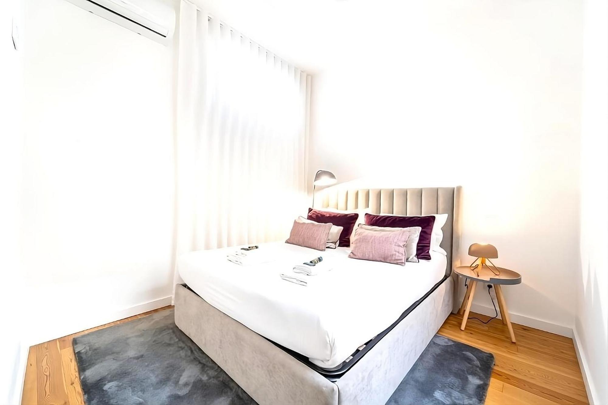 Biscainhos Flat By The Arch - Charming Apartments In The Historic Center Braga Esterno foto